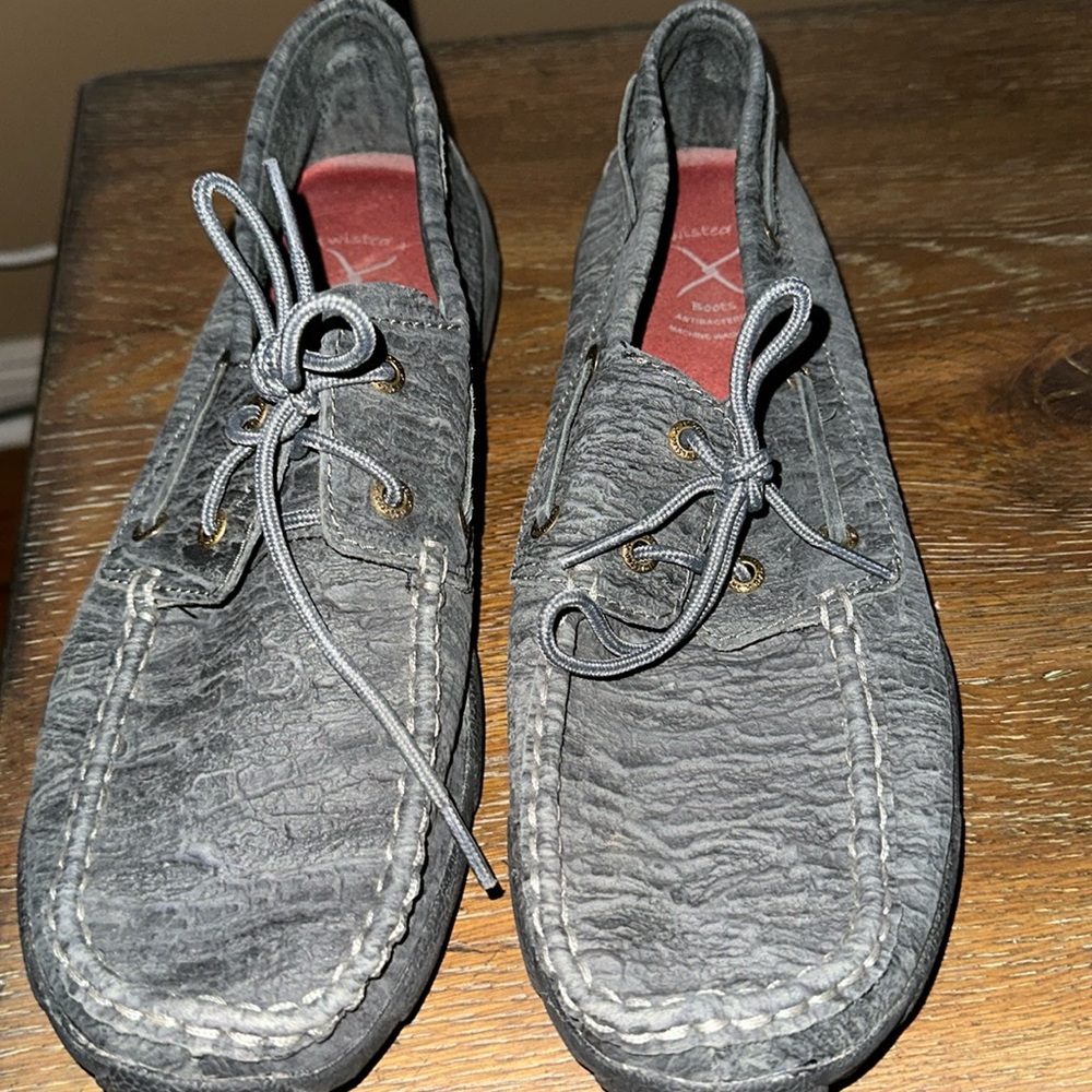Woman's Twisted X shoes. Worn once like new.